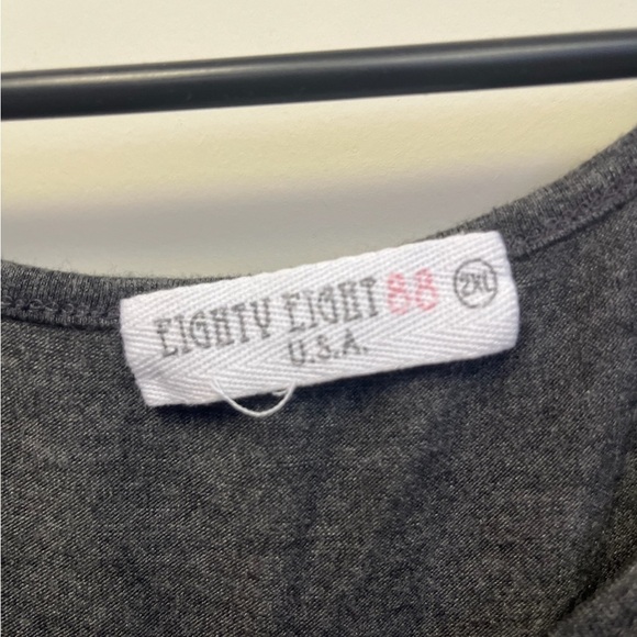 🚨CLEARANCE 0124-61 EIGHTY Eight open shoulder top - Picture 3 of 3